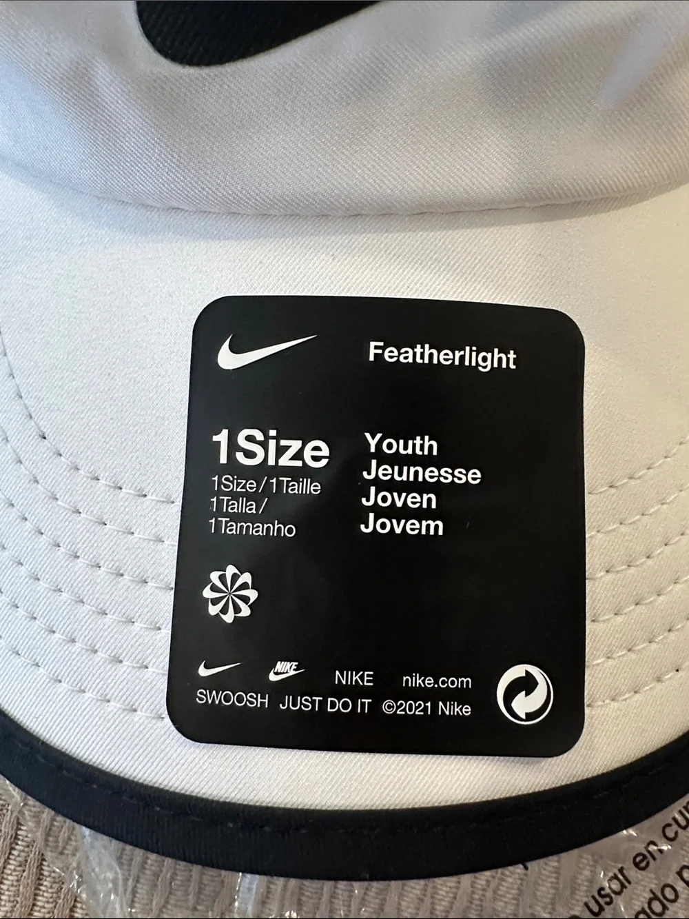 Nike White and Black Featherlight Visor